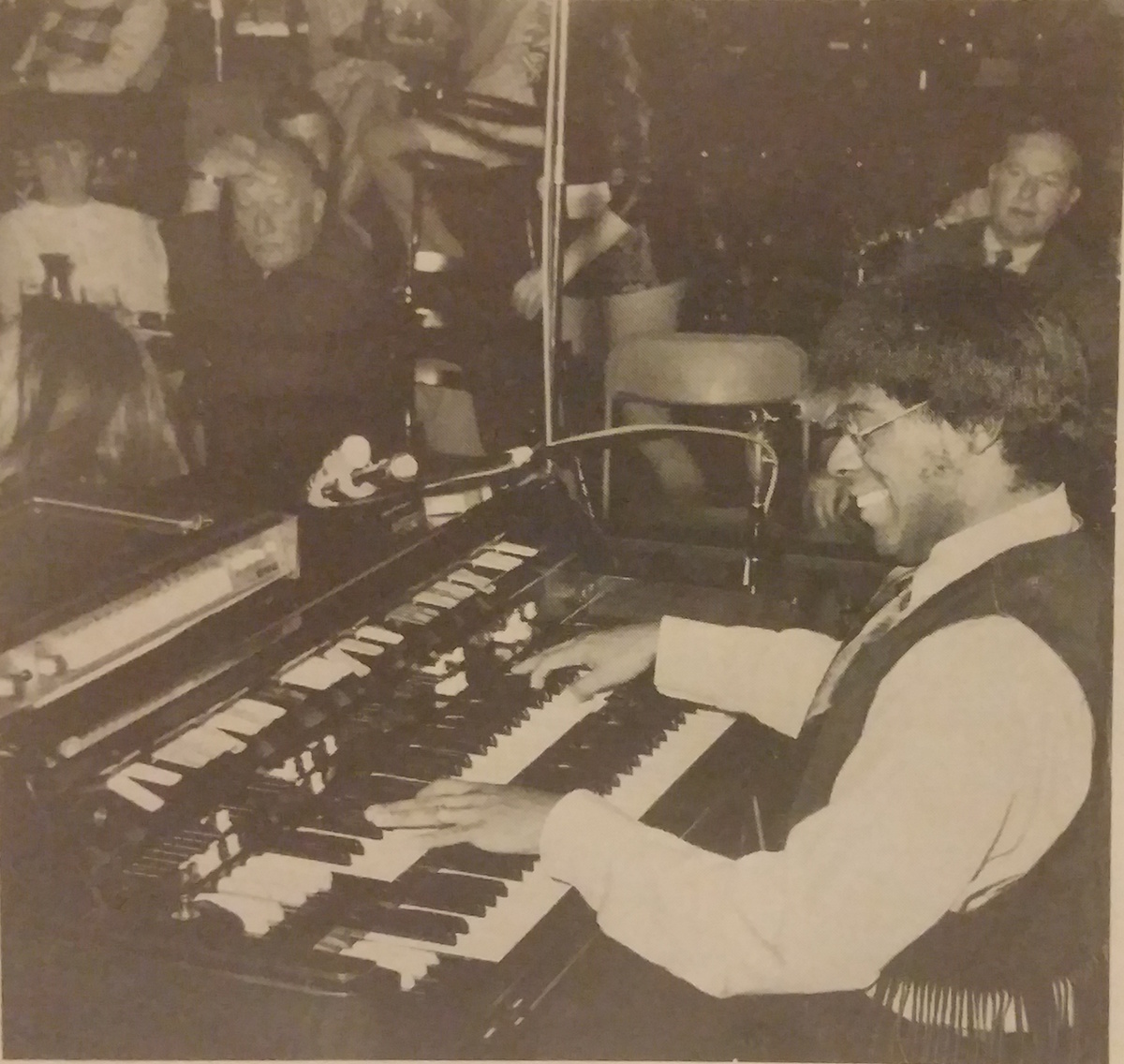 Don Lewis playing the Hammond X-77 with his Ace Tone FR-2L drum machine at the Passport, Ltd. in Denver